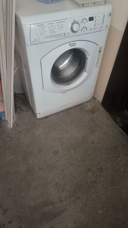 Продам стиральную машину Продам стиральную машину