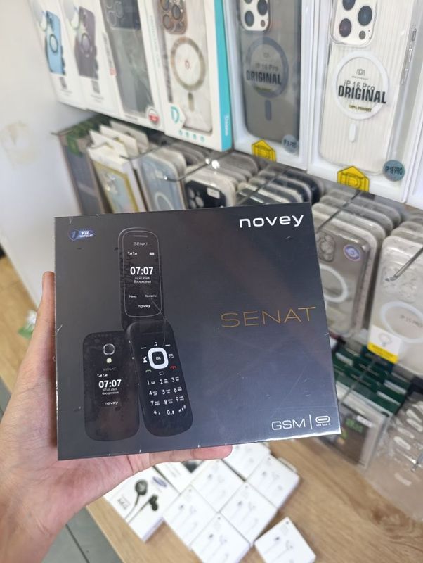 Novey Senat GSM black