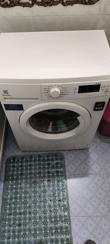 Продам Electrolux ews 1052 ndu