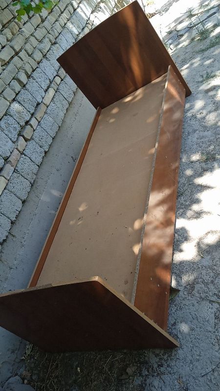 Divan kreslo i odnospalni bez matrasa
