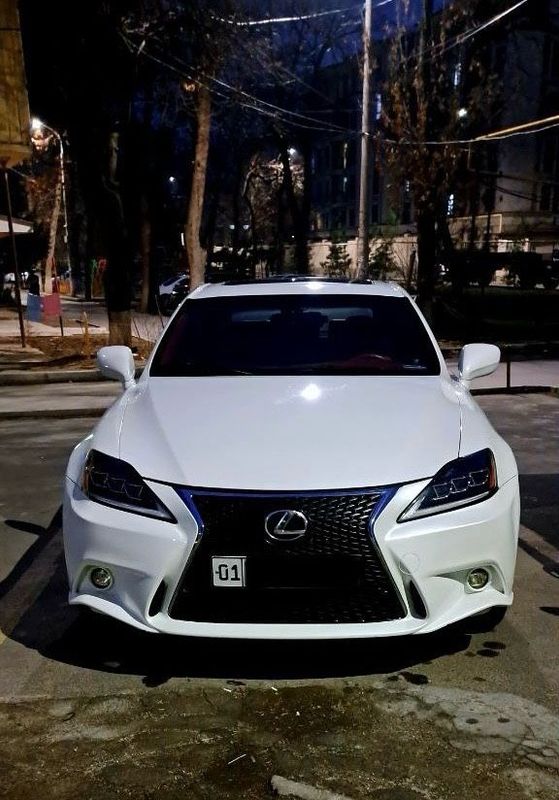 Lexus Is 300 хорошем состоянии Lexus Is 300 хорошем состоянии
