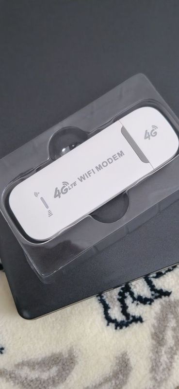 USB MODEM sotiladi USB MODEM sotiladi
