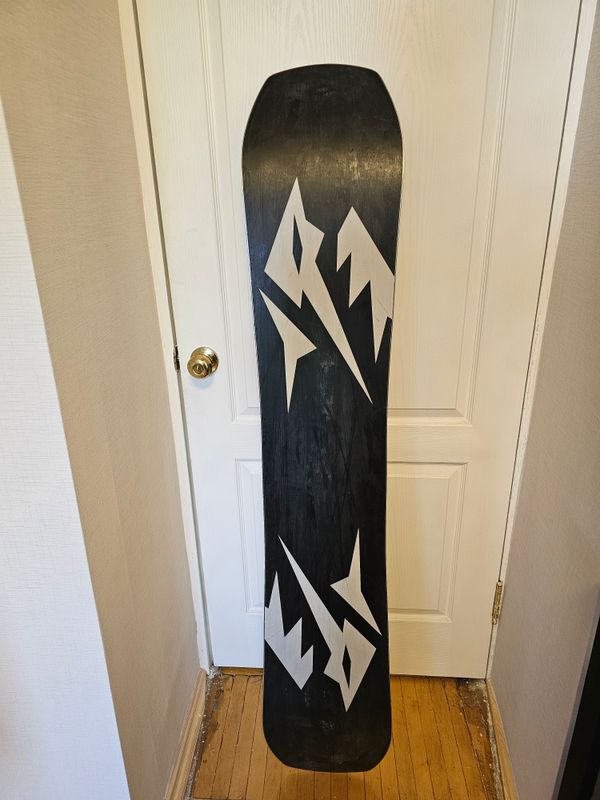 Продам сноуборд Jones Ultra Mountain Twin 160 Продам сноуборд Jones Ultra Mountain Twin 160