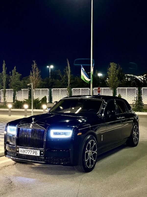 Rollse Royce PHANTOM