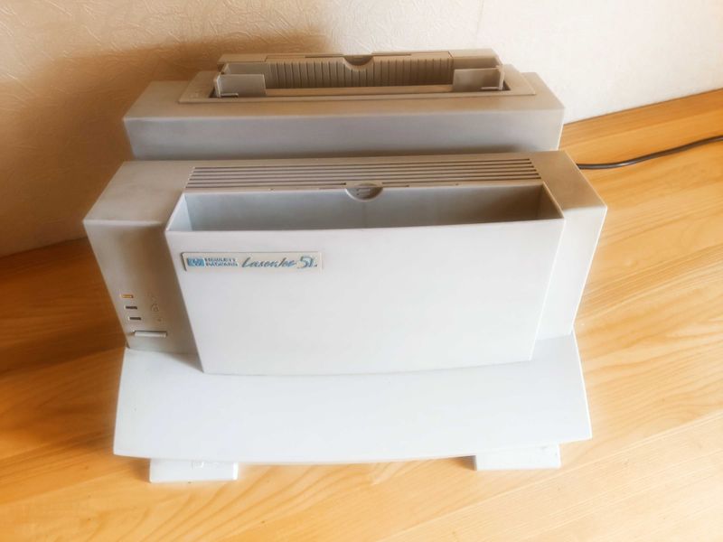 Продам принтер HP LaserJet 5L Ч/Б Торг есть