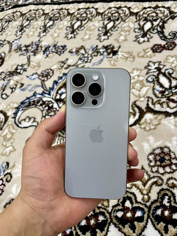 iPhone 15 Pro 256GB iPhone 15 Pro 256GB