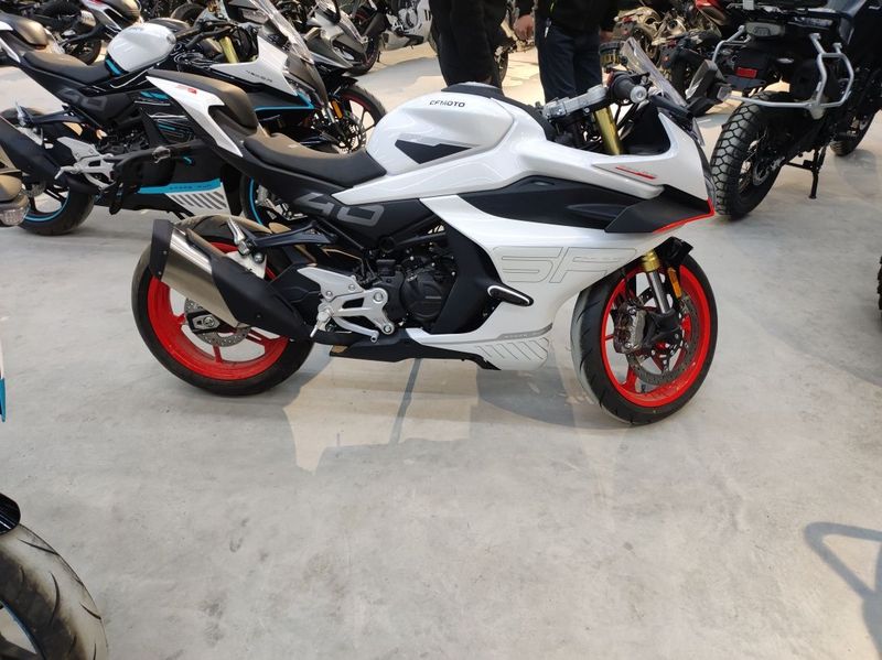 CF 450sr sport bike CF 450sr sport bike