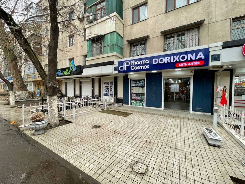 Аренда под:Офис,Бутик,Магазин,Show-room и т.д. Вдоль дороги метро: БИЙ