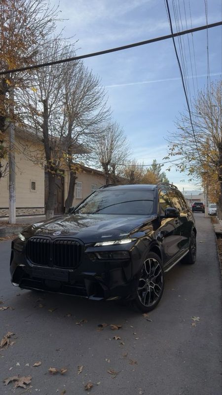 Bmw x7 m paket full bowers wilkins kalonka