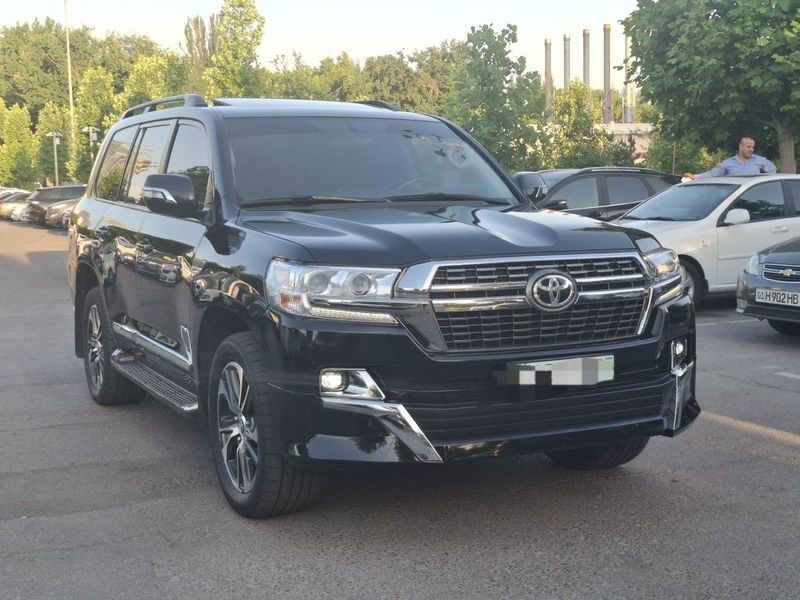 Toyota Land Cruiser 200 V6. Аренда. с. выкуп Toyota Land Cruiser 200 V6. Аренда. с. выкуп