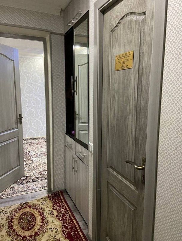 Чилонзор новза метро ёнида арендага квартира бор 300 y.e. Чилонзор новза метро ёнида арендага квартира бор 300 y.e.