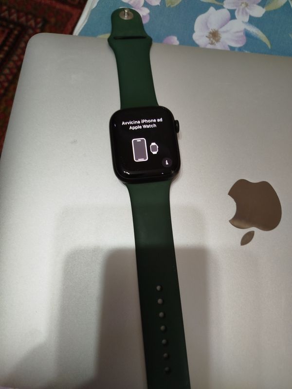 Apple Watch Series 7 (45 мм, GPS + Cellular)