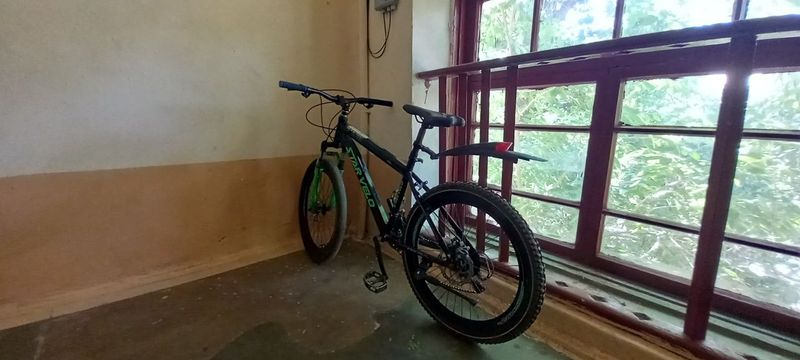 Velosiped srochniy sotiladi.Holati yaxshi Velosiped srochniy sotiladi.Holati yaxshi