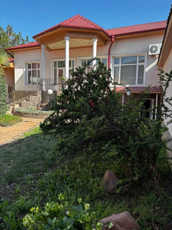 Ул.Тахтапул евро участок 7.2соток 3комнат с мебелью и техникой срочно Ул.Тахтапул евро участок 7.2соток 3комнат с мебелью и техникой срочно
