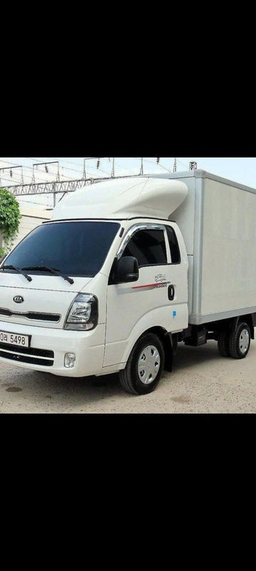 Kia bongo 2021 izatermik