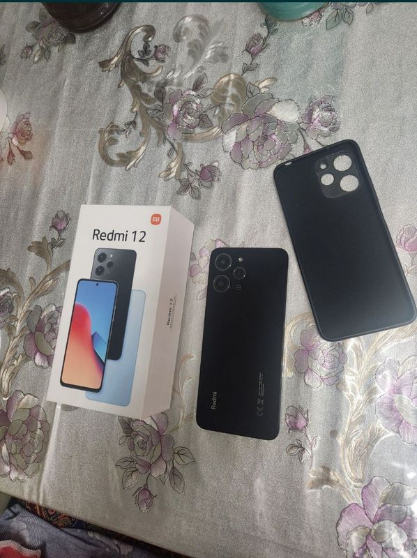 Redmi 12 sotiladi