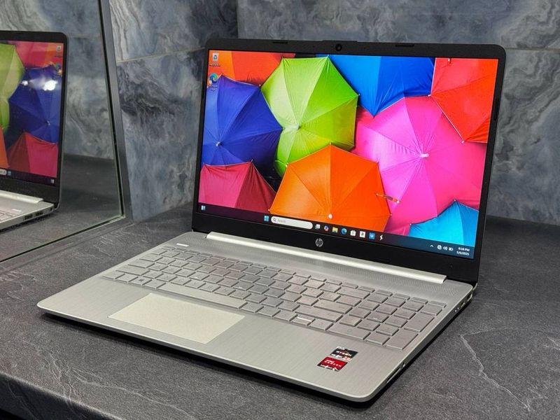 HP laptop 15 Ryzen 5 4500U / 16 / 256 SSD M2 HP laptop 15 Ryzen 5 4500U / 16 / 256 SSD M2
