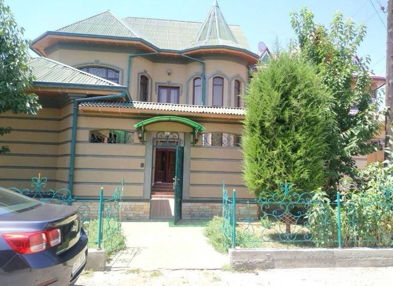 Арендага срочно берилади Арендага срочно берилади