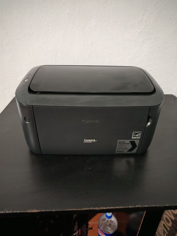 Printer sotiladi Printer sotiladi
