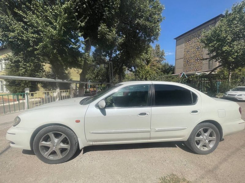 Продаю Nissan Maxima 2005