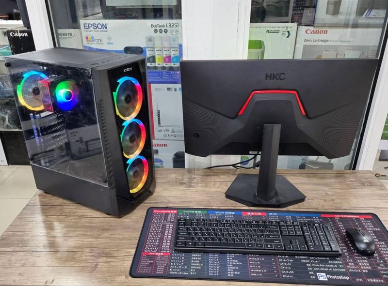 Kompyuter core i5 10 gpu rx 580 Kompyuter core i5 10 gpu rx 580