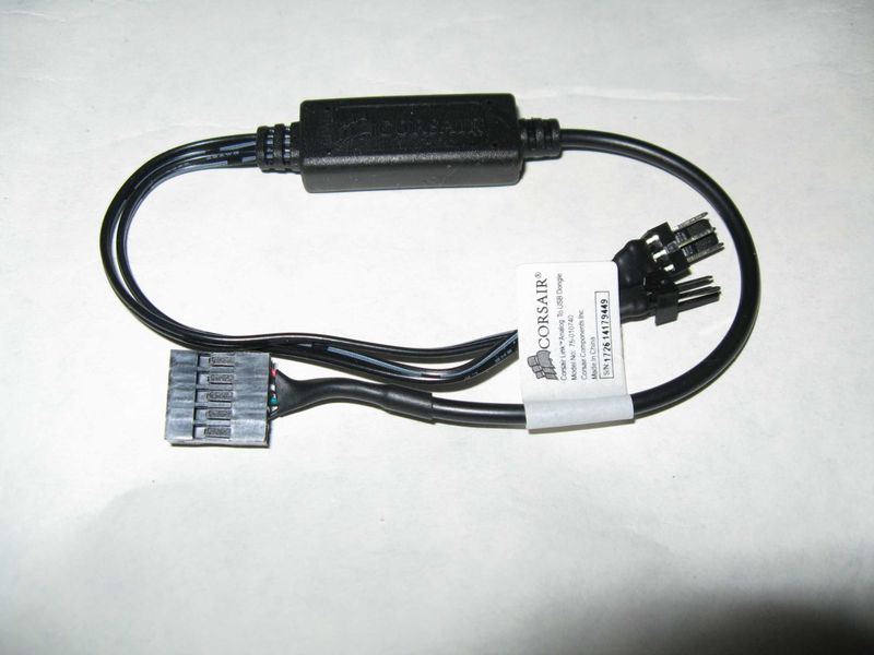 CORSAIR Link Analog to Digital Bridge Cable for RM Series™ PSU CORSAIR Link Analog to Digital Bridge Cable for RM Series™ PSU