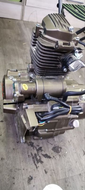 Motosikl matot 200 kub Motosikl matot 200 kub