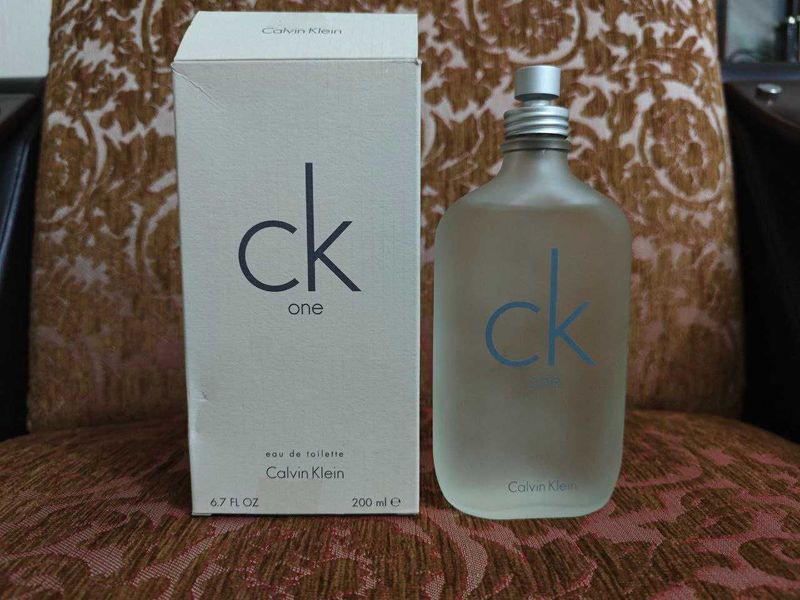 Продаются духи ck one 200ml