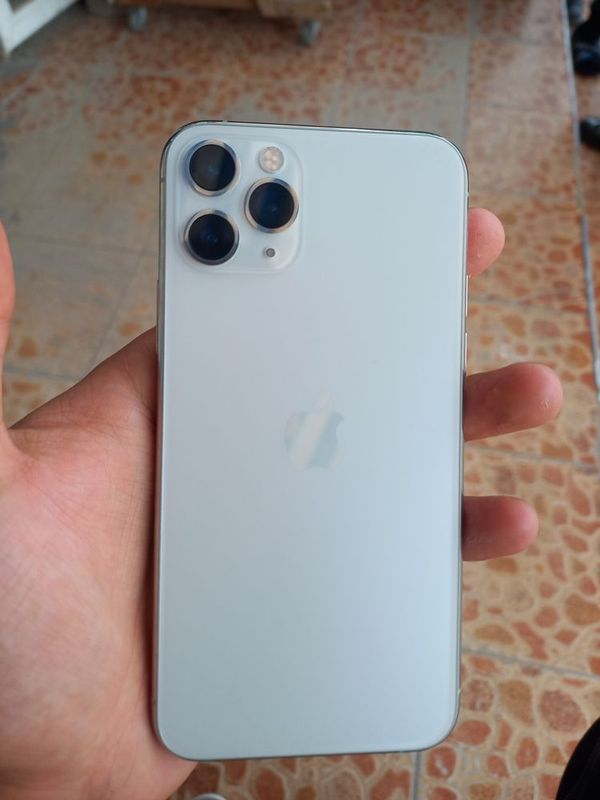 Iphone 11 pro srochna