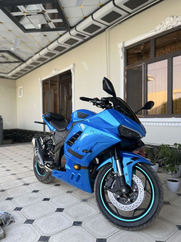 Bonvi 250kub Holati yangi qirilmagan ham . Bonvi 250kub Holati yangi qirilmagan ham .