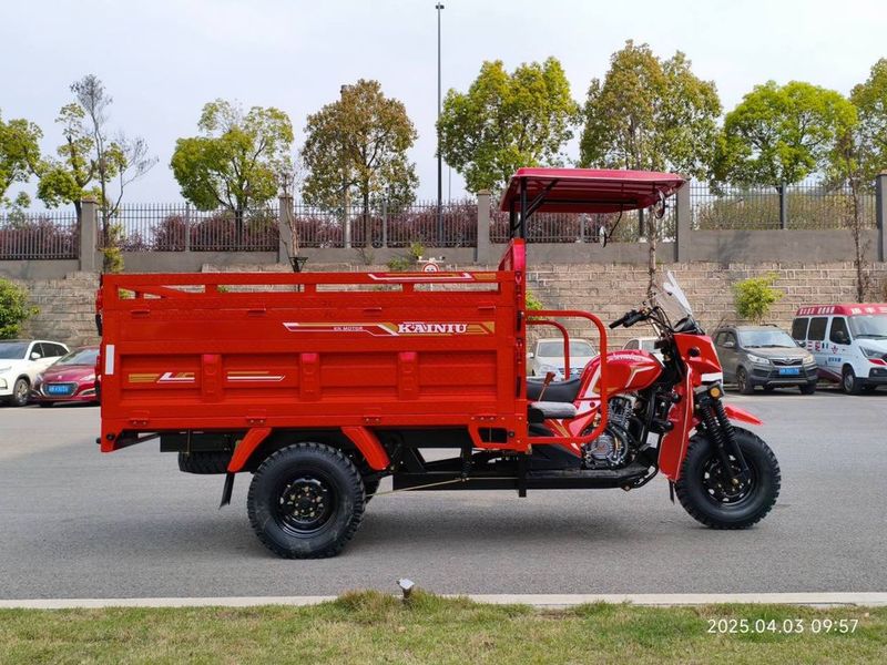 Kainiu moto mator 200-250 bor kafolat 1 yil yoki 6000 kmgacha