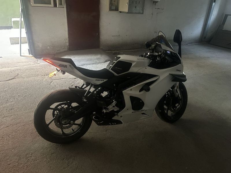 Мотоцикл Kove 450rr full Мотоцикл Kove 450rr full