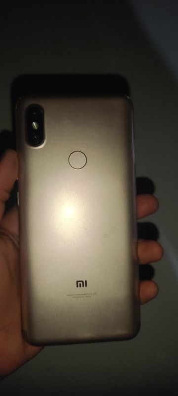 Redmi S2 ideal sotiladi srochna Redmi S2 ideal sotiladi srochna