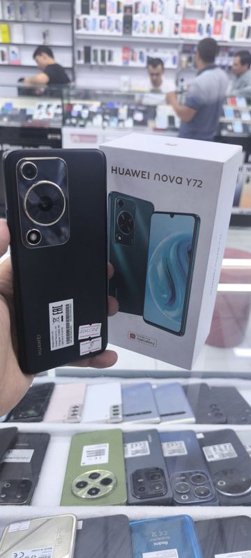 Huawei nova Y72 8/128 Huawei nova Y72 8/128