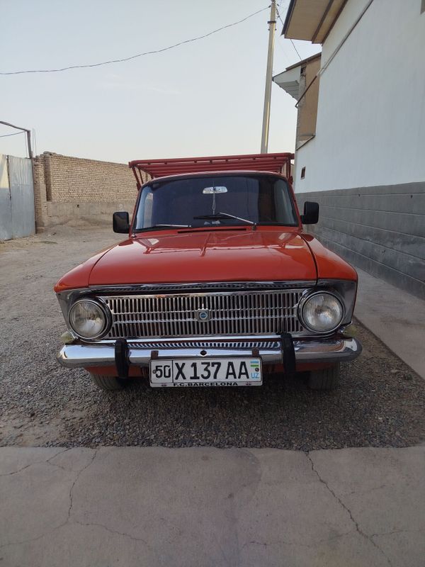 Moskivich 412 sotladi
