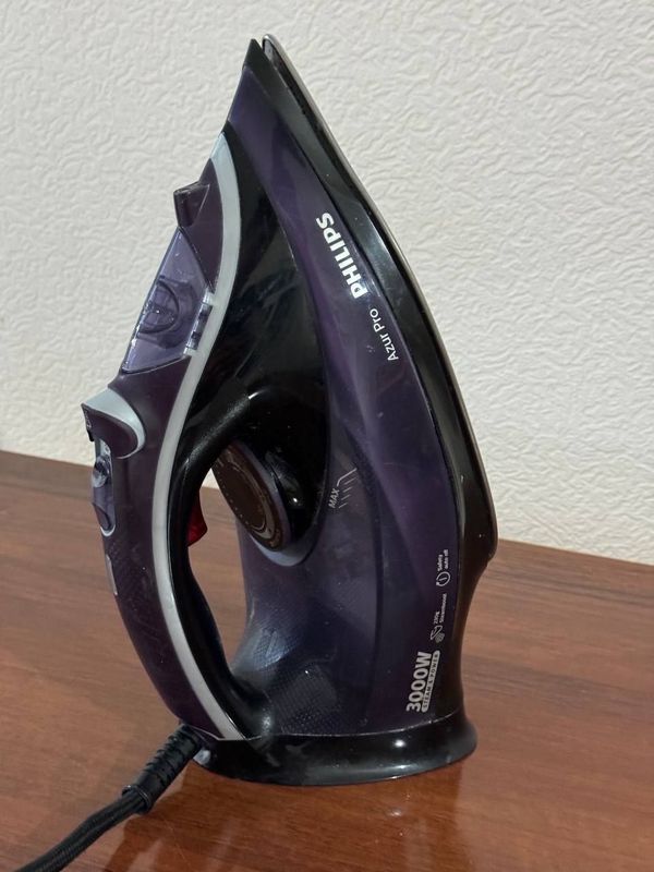 Утюг Philips 3000w Утюг Philips 3000w
