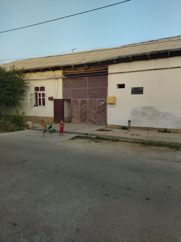 Ховли 8 сотик Чуткара