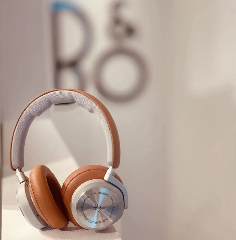 Bang&Olufsen HX New Edition Official !!! Bang&Olufsen HX New Edition Official !!!