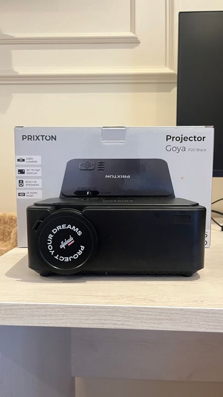 Проектор Prixton Goya P20 Новый! Проектор Prixton Goya P20 Новый!