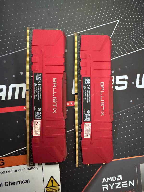 Оперативная память Crucial Ballistix 16ГБ (8ГБ x 2 шт.) DDR4 3000 Оперативная память Crucial Ballistix 16ГБ (8ГБ x 2 шт.) DDR4 3000