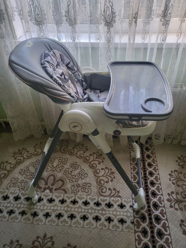 детский стульчик для кормления. Hihg chair. Bolalar stuli ovqatlanish детский стульчик для кормления. Hihg chair. Bolalar stuli ovqatlanish