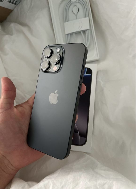 Iphone 16 pro max sotiladi, uzimniki Iphone 16 pro max sotiladi, uzimniki