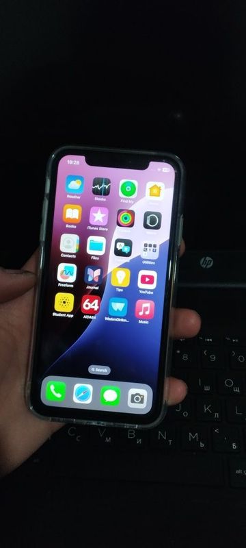 Iphone XR. .