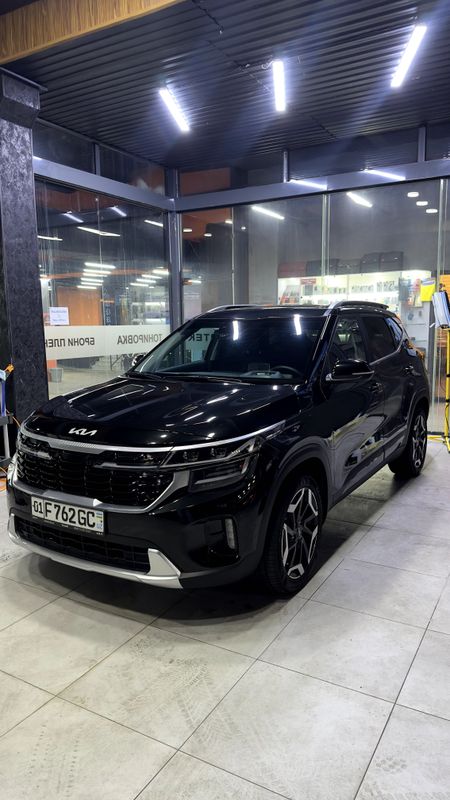 Автомобиль KIA Seltos Premium