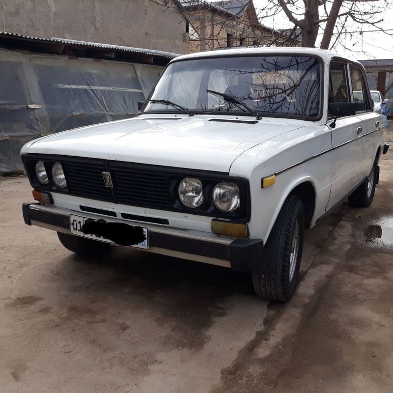 Vaz 2106 sotiladi