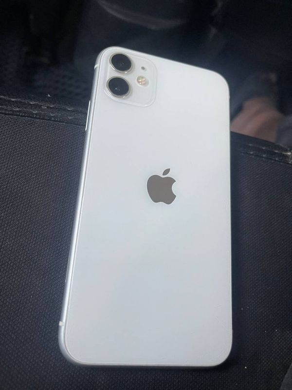 Iphone 11 white 64