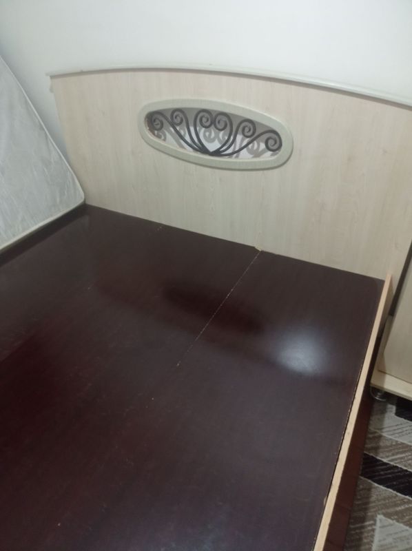 Продам кровать бу Продам кровать бу