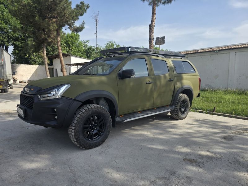 Isuzi dmax pikap Isuzi dmax pikap