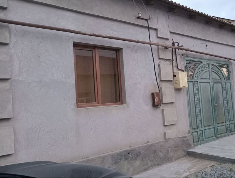 Srocno satiladi Uy 5 komnata. Srocno satiladi Uy 5 komnata.
