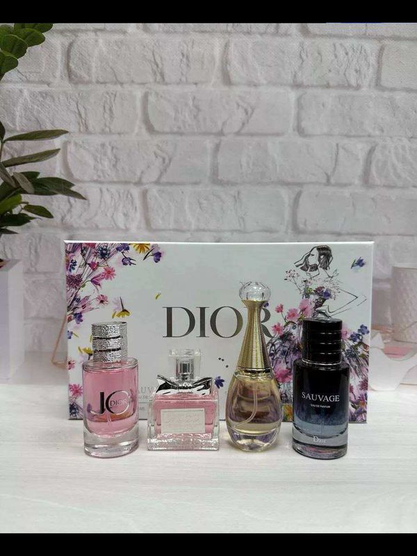 Набор 4 DIOR духов Набор 4 DIOR духов